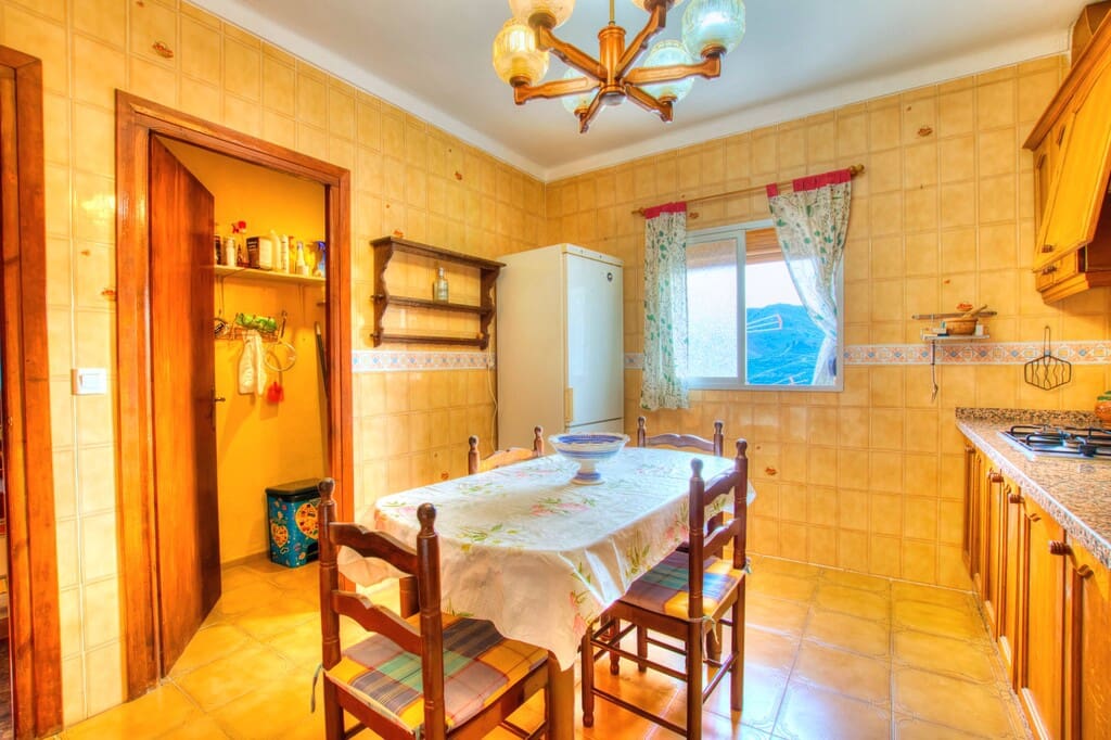 3 sypialnia Dom na sprzedaż w Benamargosa - 150 000 € (Ref: 9796143)