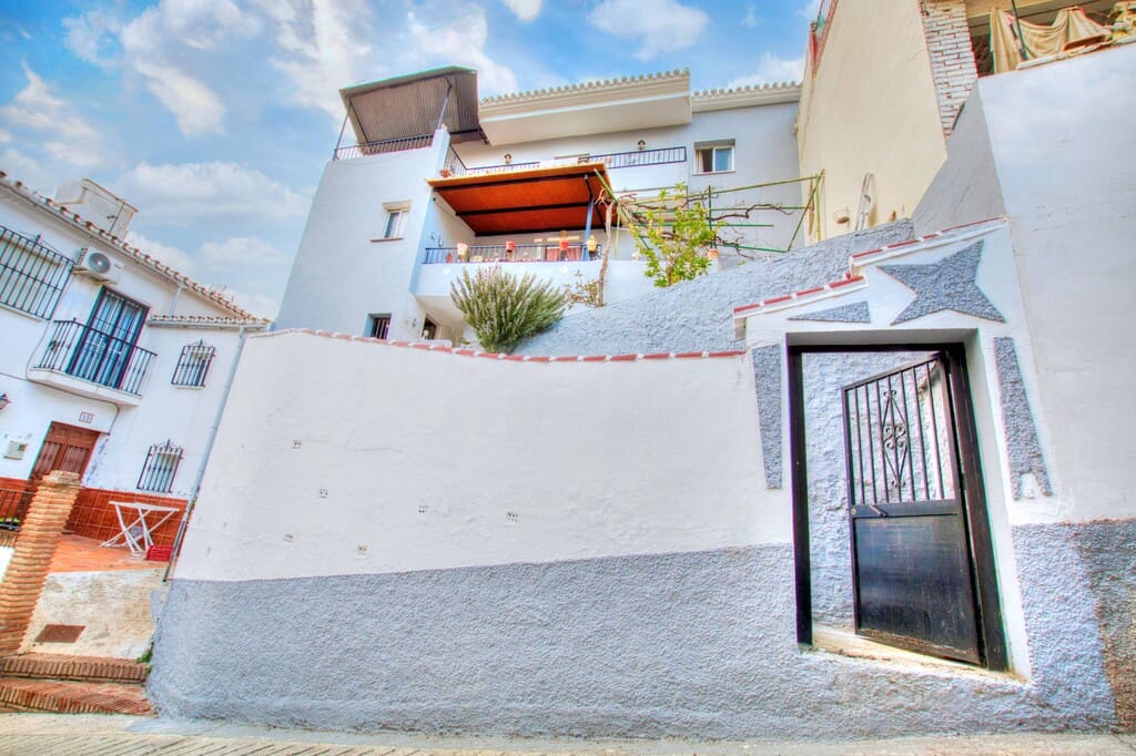 3 sypialnia Dom na sprzedaż w Benamargosa - 150 000 € (Ref: 9796143)