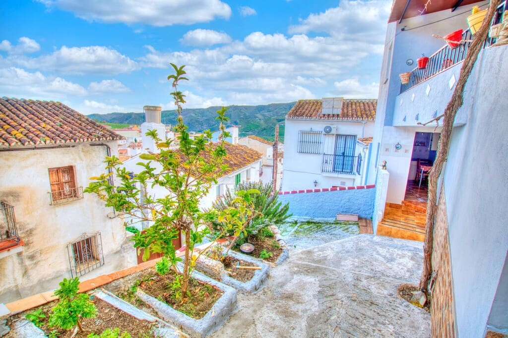 3 sypialnia Dom na sprzedaż w Benamargosa - 150 000 € (Ref: 9796143)