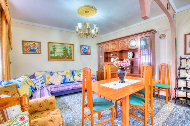 3 makuuhuone Omakotitalo myytävänä paikassa Benamargosa - 150 000 € (Ref: 9796143)