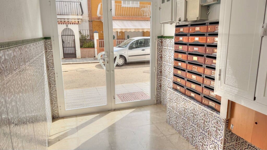2 Zimmer Wohnung zu verkaufen in Torre del Mar - 225.000 € (Ref: 9811310)