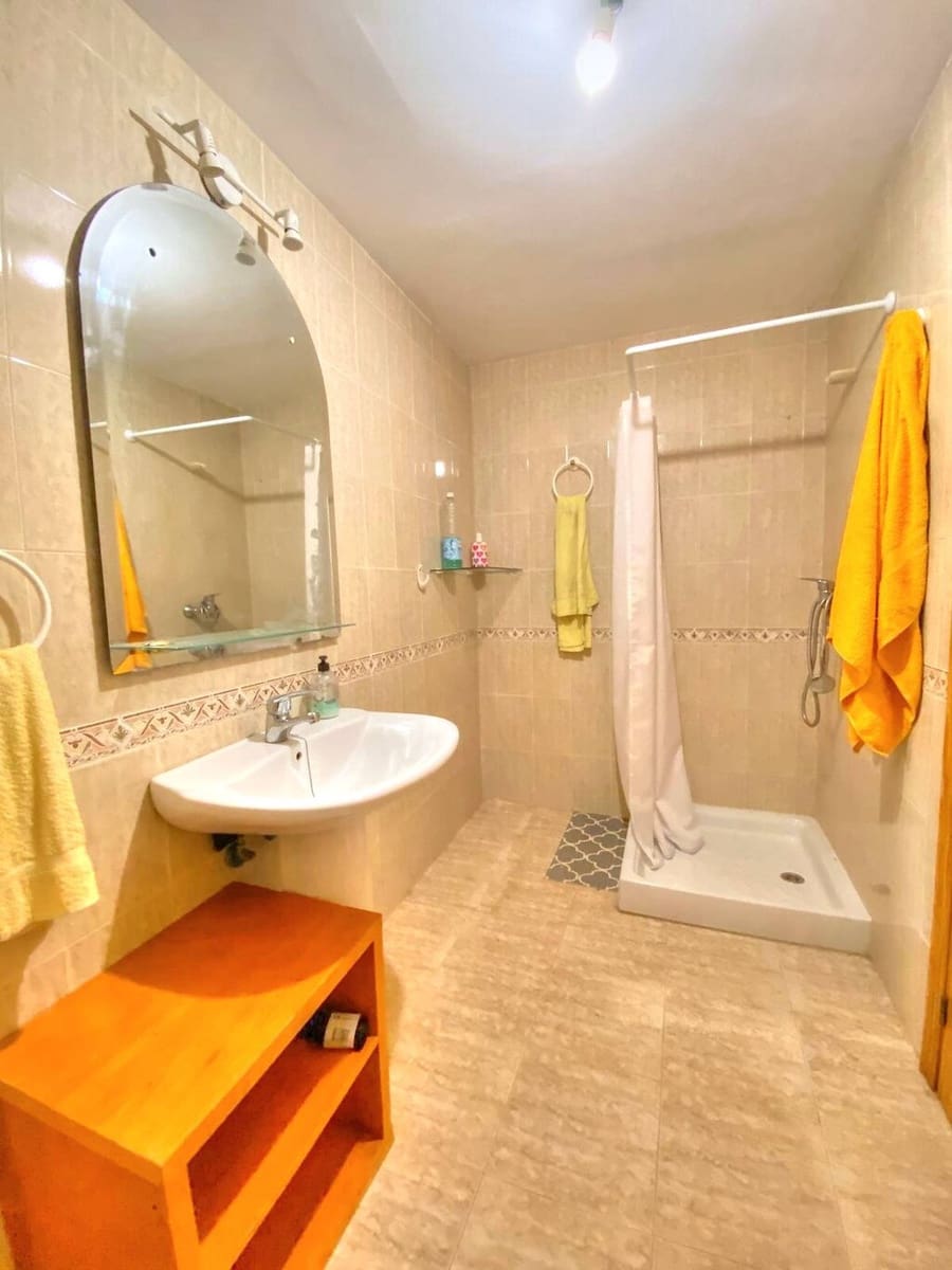 3 bedroom Apartment for rent in Benajarafe with pool - € 1,060 (Ref: 9824641)