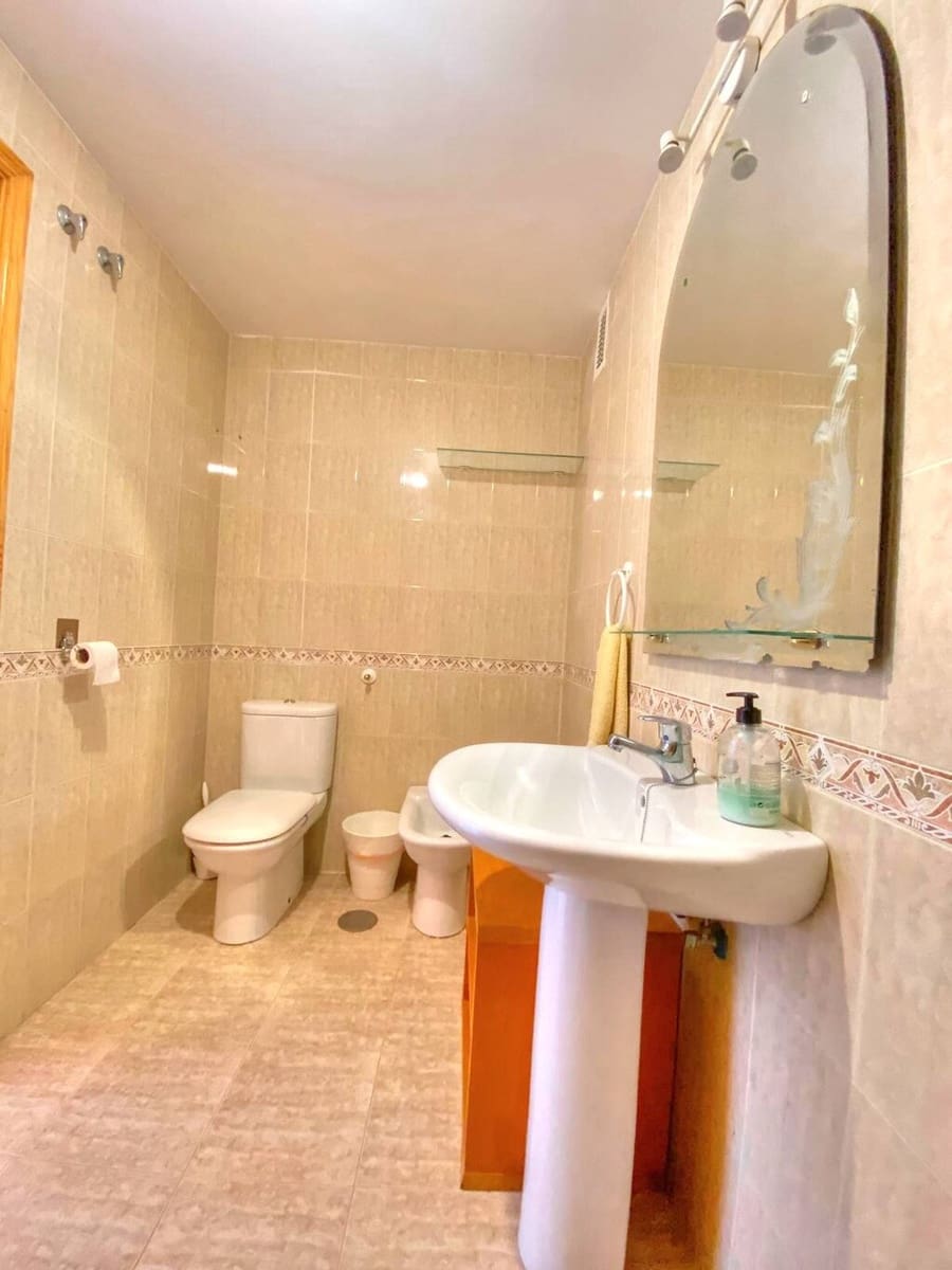 3 bedroom Apartment for rent in Benajarafe with pool - € 1,060 (Ref: 9824641)