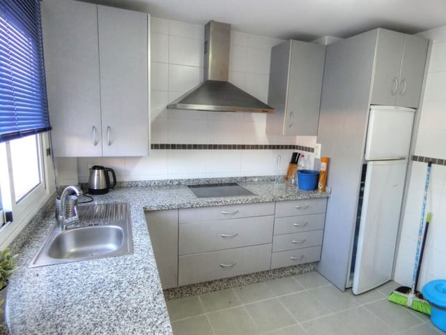 3 quarto Casa em Banda para arrendar em Valle Niza, Vélez-Málaga com piscina garagem - 1 200 € (Ref: 9830845)