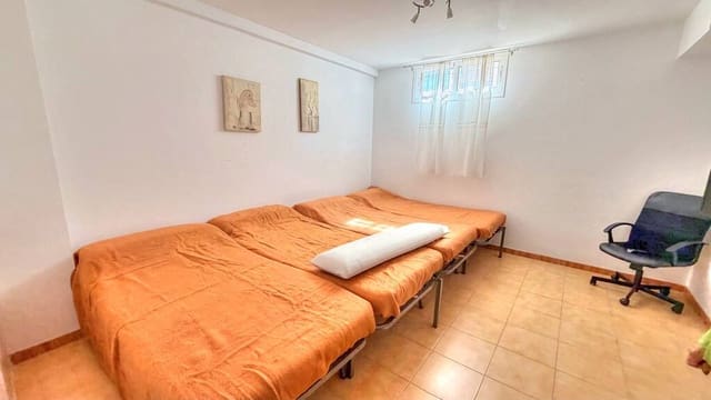 3 quarto Casa em Banda para arrendar em Valle Niza, Vélez-Málaga com piscina garagem - 1 200 € (Ref: 9830845)