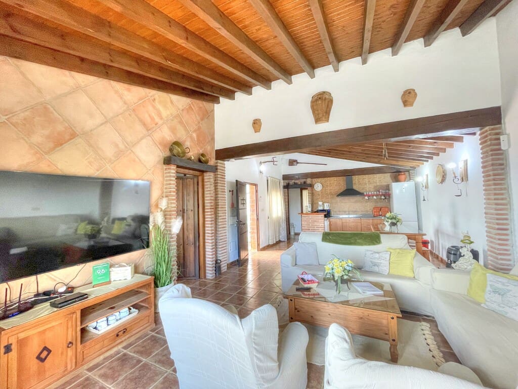 3 sovrum Finca/Hus på landet till salu i El Borge med pool - 468 000 € (Ref: 9833359)