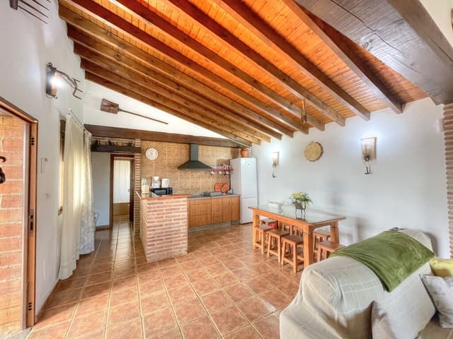 3 soveværelse Finca/Landehus til salg i El Borge med swimmingpool - € 468.000 (Ref: 9833359)