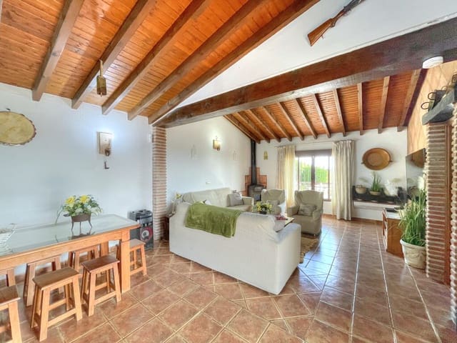 3 soveværelse Finca/Landehus til salg i El Borge med swimmingpool - € 468.000 (Ref: 9833359)