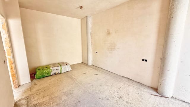 3 soveværelse Villa til salg i Periana med garage - € 190.000 (Ref: 9838964)
