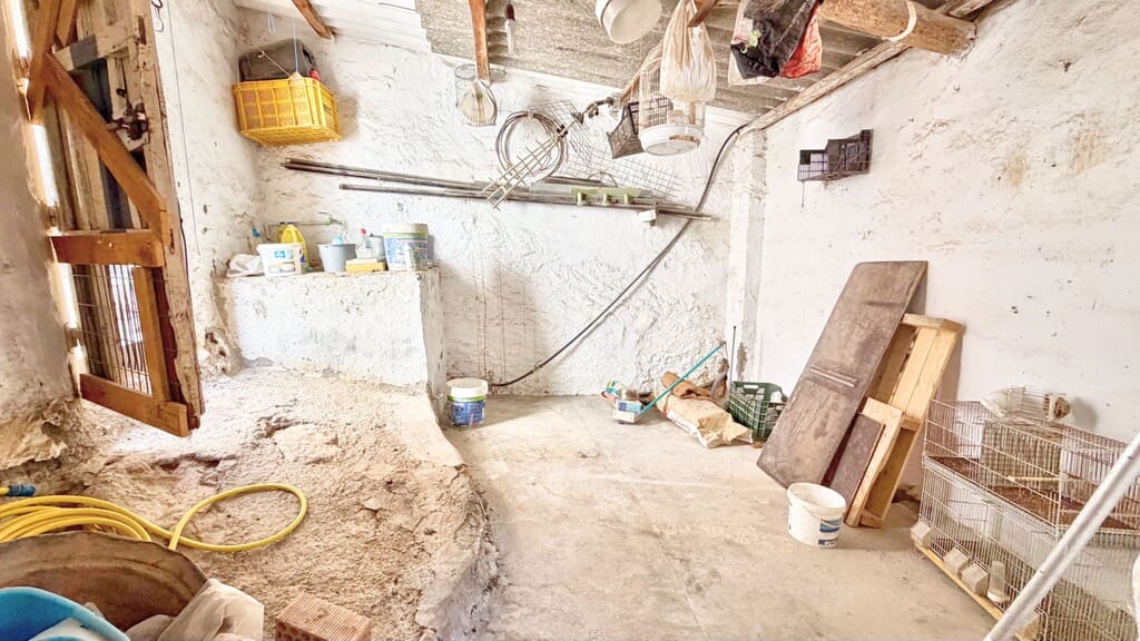 3 soveværelse Villa til salg i Periana med garage - € 190.000 (Ref: 9838964)