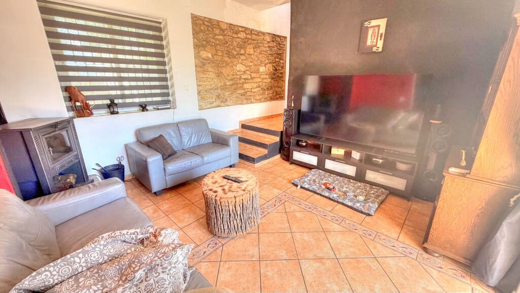 2 soveværelse Villa til salg i Periana med swimmingpool - € 245.000 (Ref: 9850928)