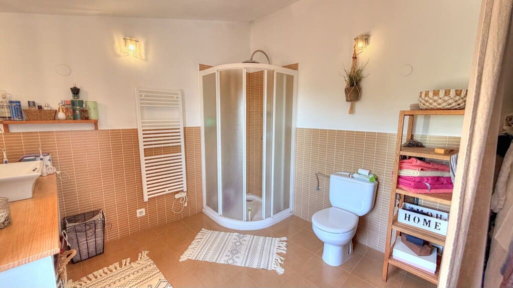 4 sovrum Finca/Hus på landet till salu i Benajarafe med pool garage - 650 000 € (Ref: 9857512)