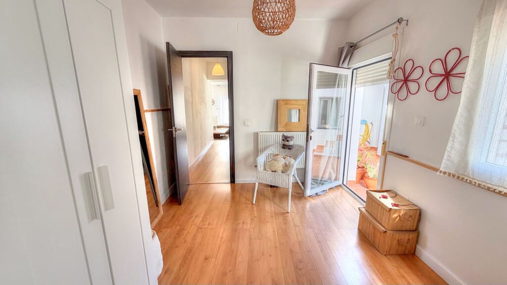 4 sovrum Finca/Hus på landet till salu i Benajarafe med pool garage - 650 000 € (Ref: 9857512)