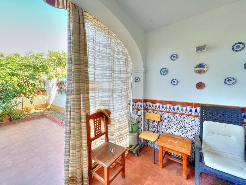 Casa de 2 habitaciones en Benajarafe en venta con piscina - 360.000 € (Ref: 9864722)