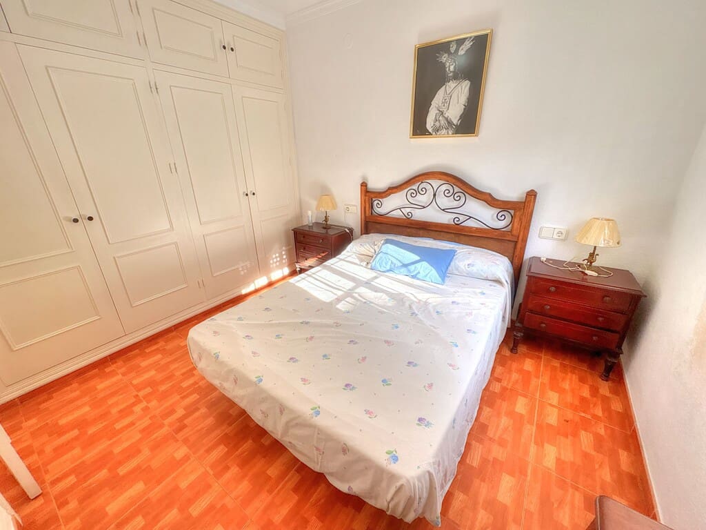 2 bedroom Townhouse for sale in Benajarafe with pool - € 350,000 (Ref: 9864722)