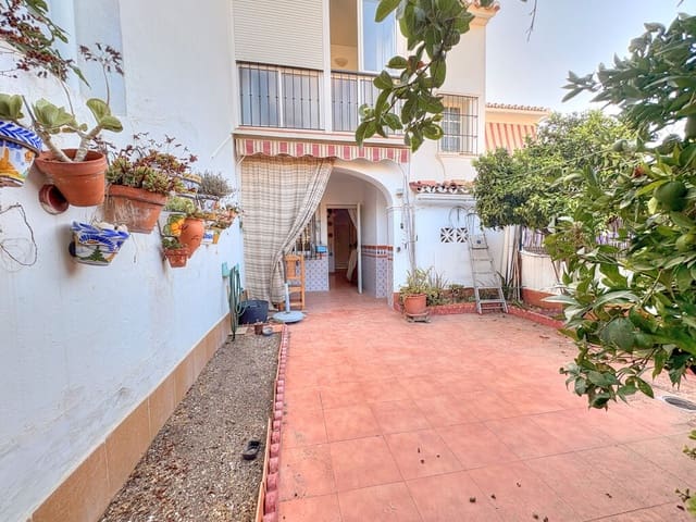 2 sovrum Hus till salu i Benajarafe, Vélez-Málaga med pool - 350 000 € (Ref: 9864722)