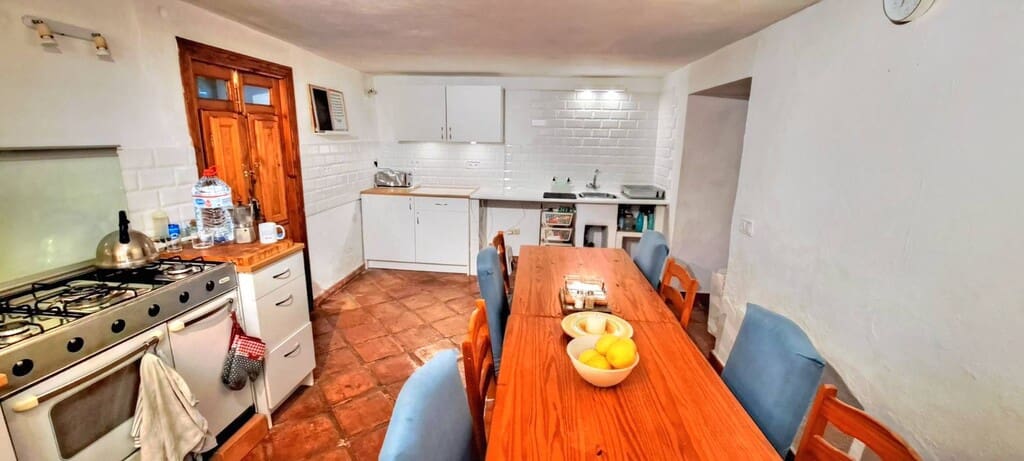 5 bedroom Townhouse for sale in Macharaviaya - € 349,000 (Ref: 9864723)