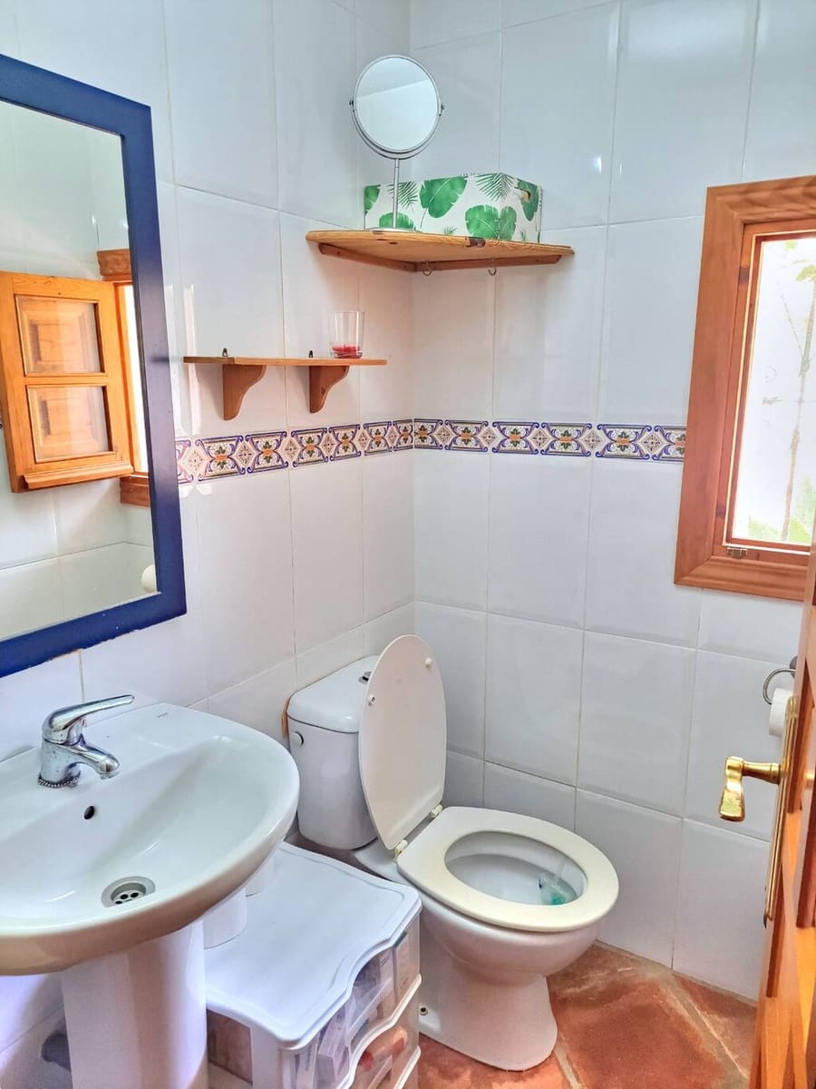 5 bedroom Townhouse for sale in Macharaviaya - € 349,000 (Ref: 9864723)