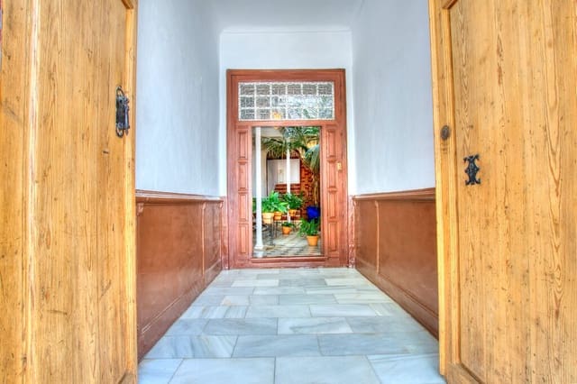 12 sypialnia Willa na sprzedaż w Vélez-Málaga z basenem - 1 100 000 € (Ref: 9896260)