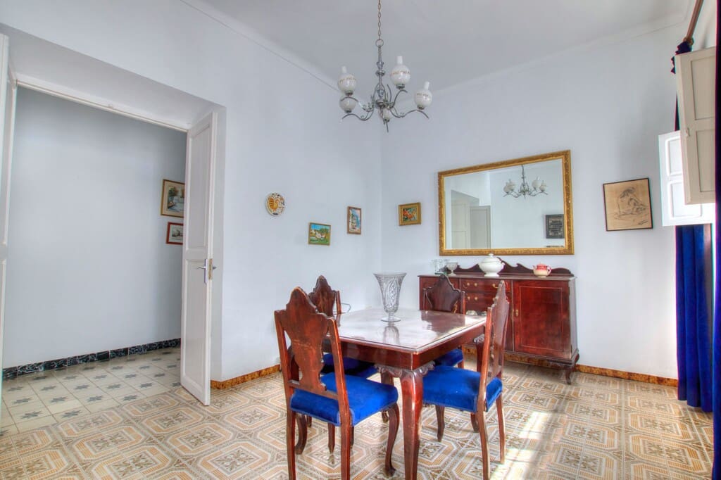 12 chambre Villa/Maison à vendre à Velez-Malaga avec piscine - 1 100 000 € (Ref: 9896260)