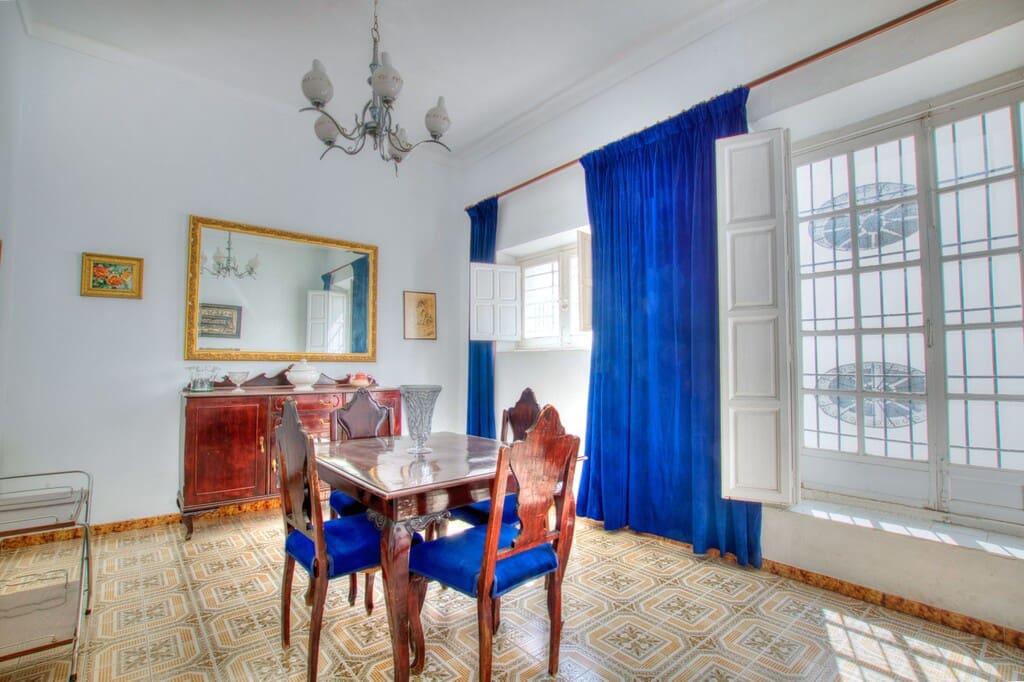 12 chambre Villa/Maison à vendre à Velez-Malaga avec piscine - 1 100 000 € (Ref: 9896260)