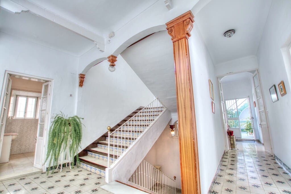 12 chambre Villa/Maison à vendre à Velez-Malaga avec piscine - 1 100 000 € (Ref: 9896260)