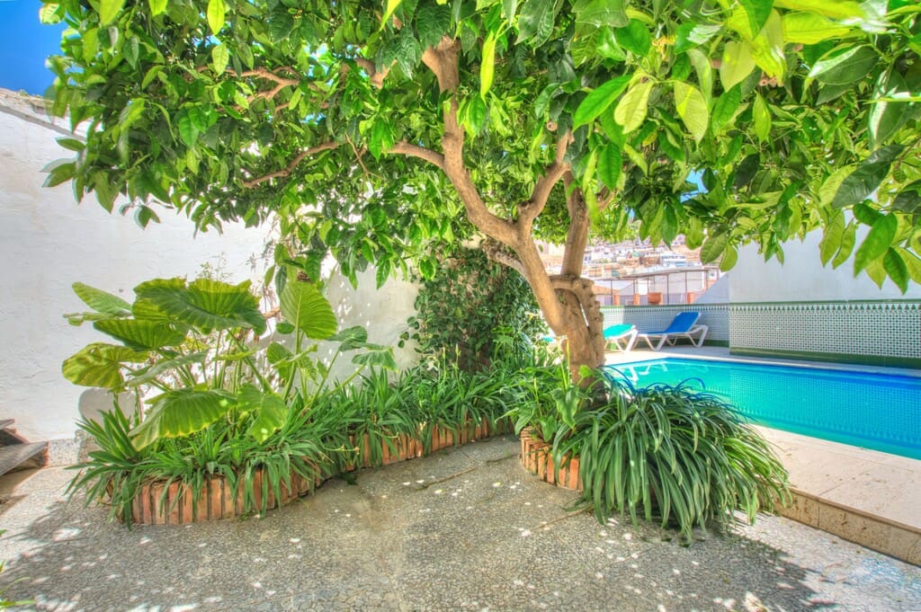 12 chambre Villa/Maison à vendre à Velez-Malaga avec piscine - 1 100 000 € (Ref: 9896260)