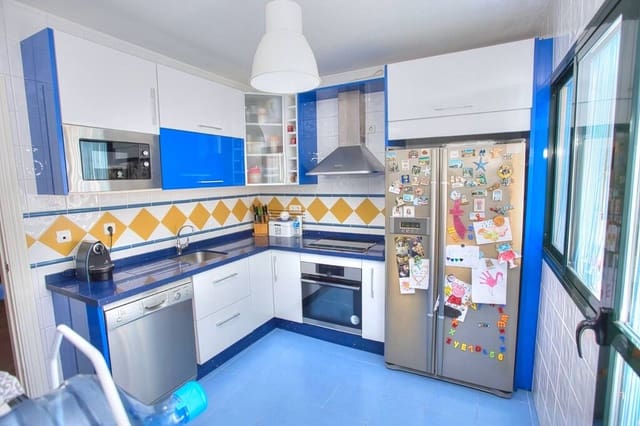 3 soveværelse Byhus til salg i Torre de Benagalbon, Rincón de la Victoria med swimmingpool garage - € 480.000 (Ref: 9937577)