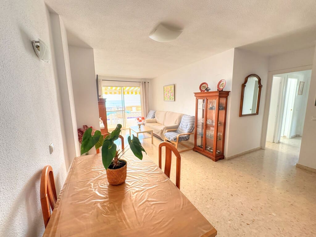 3 bedroom Apartment for rent in Benajarafe with pool - € 1,000 (Ref: 9941784)