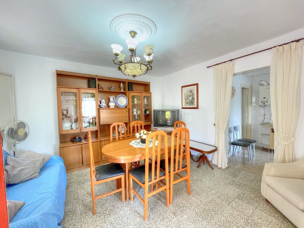 3 slaapkamer Finca/Landhuis te koop in Benamocarra met garage - € 295.000 (Ref: 9959311)