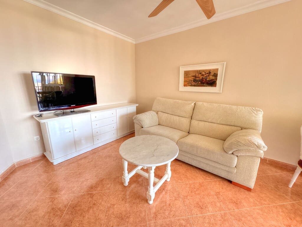 1 makuuhuone Huoneisto vuokrattavana paikassa Benajarafe mukana uima-altaan - 750 € (Ref: 9962220)