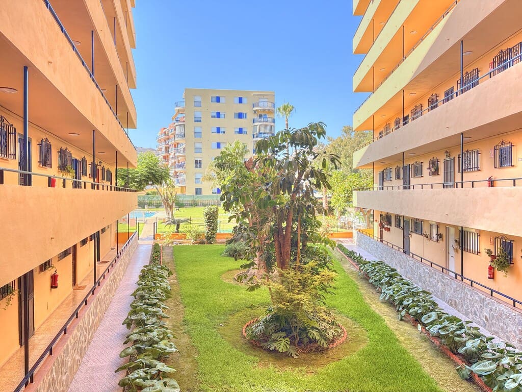 1 makuuhuone Huoneisto vuokrattavana paikassa Benajarafe mukana uima-altaan - 750 € (Ref: 9962220)