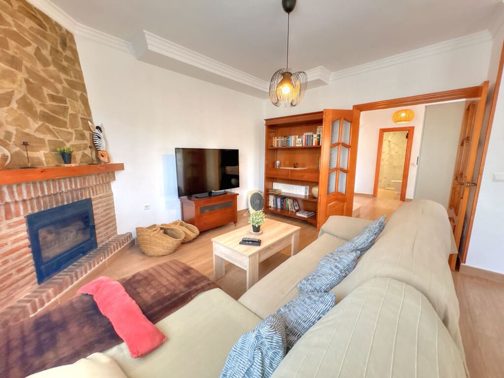 5 sovrum Finca/Hus på landet till salu i Velez-Malaga med pool - 510 000 € (Ref: 9967254)