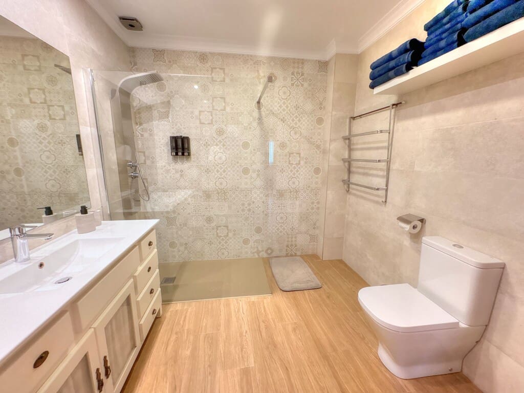 5 sovrum Finca/Hus på landet till salu i Velez-Malaga med pool - 510 000 € (Ref: 9967254)
