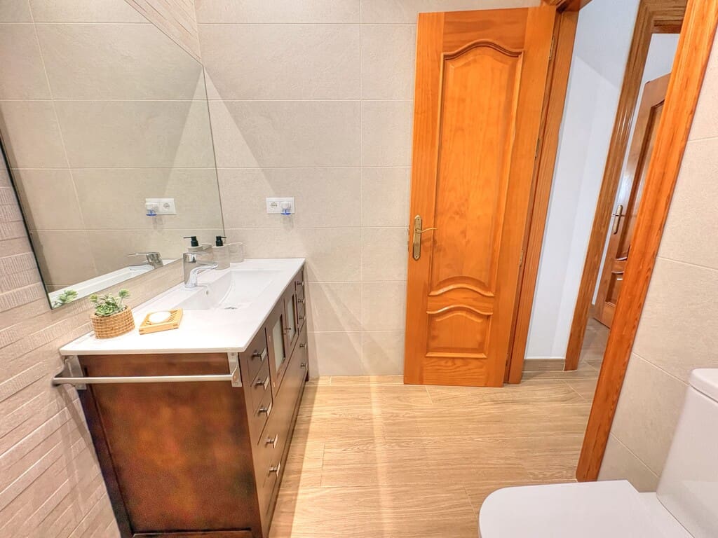 5 sovrum Finca/Hus på landet till salu i Velez-Malaga med pool - 510 000 € (Ref: 9967254)