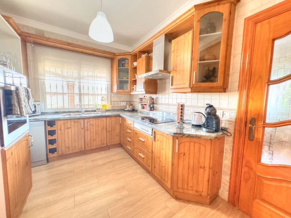 5 sovrum Finca/Hus på landet till salu i Velez-Malaga med pool - 510 000 € (Ref: 9967254)