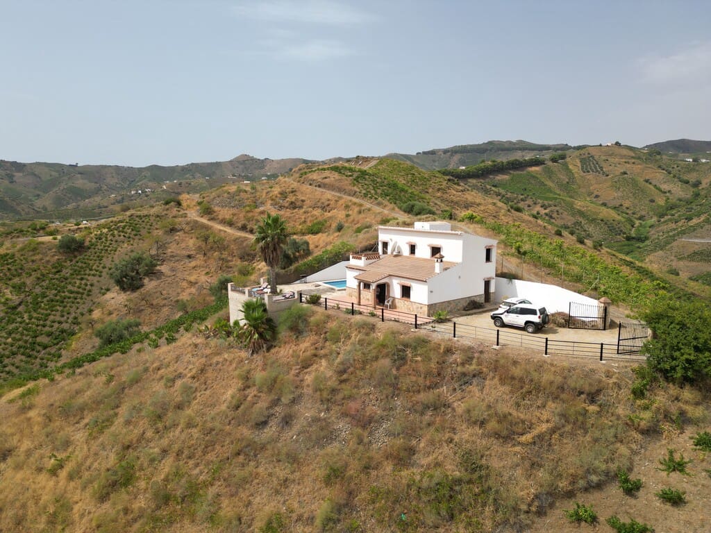 4 camera da letto Finca/Casa di Campagna in vendita in Almachar con piscina garage - 375.000 € (Rif: 9996693)