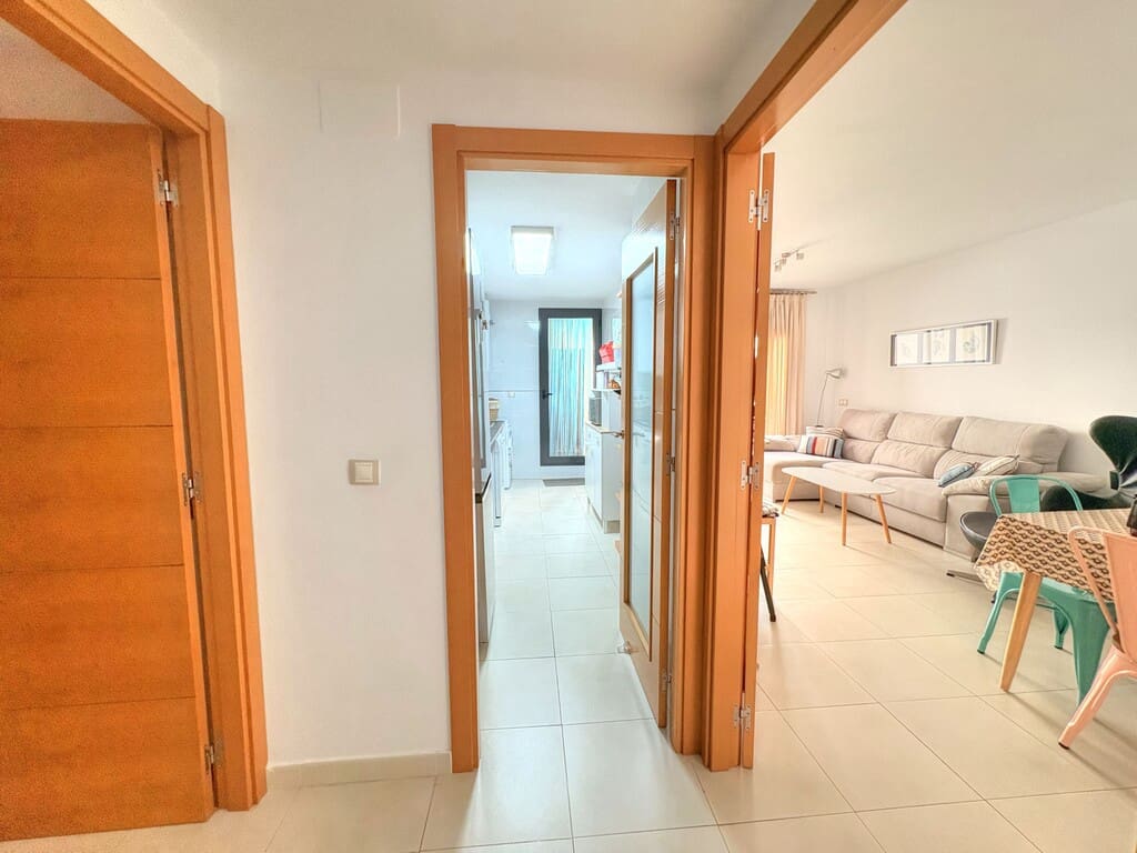 2 quarto Apartamento para arrendar em Benajarafe com piscina - 1 150 € (Ref: 9996694)