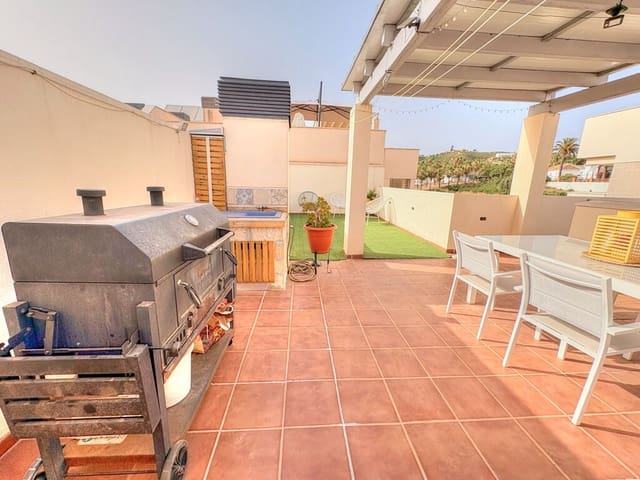 2 quarto Apartamento para arrendar em Benajarafe, Vélez-Málaga com piscina - 1 150 € (Ref: 9996694)