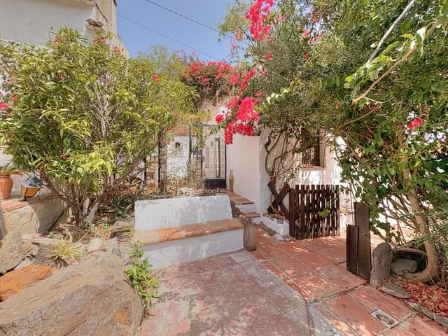 2 Zimmer Finca/Landgut zu verkaufen in La Zubia, Cútar mit Garage - 189.000 € (Ref: 9998139)