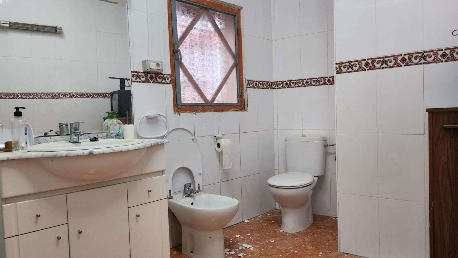 4 Zimmer Finca/Landgut zu verkaufen in Novelda - 170.000 € (Ref: 10059877)