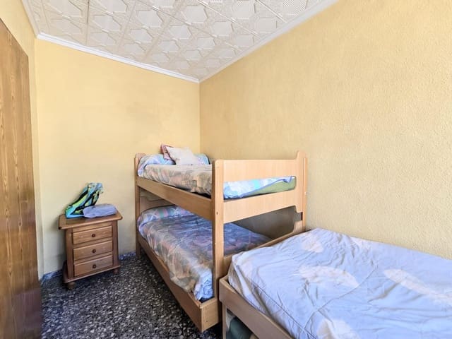 4 soverom Finca/Herregård til salgs i Salinas med svømmebasseng garasje - € 299 000 (Ref: 10059883)