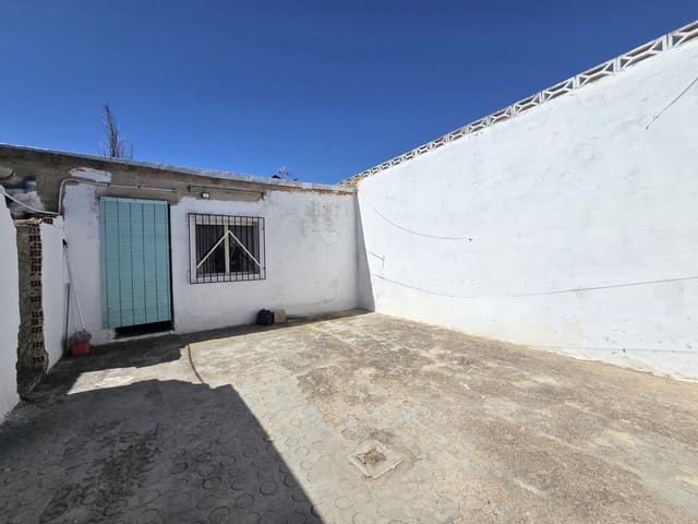4 soverom Finca/Herregård til salgs i Salinas med svømmebasseng garasje - € 299 000 (Ref: 10059883)