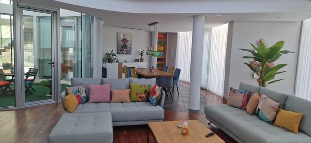 5 slaapkamer Villa te koop in Petrel / Petrer met zwembad - € 1.580.000 (Ref: 10060357)