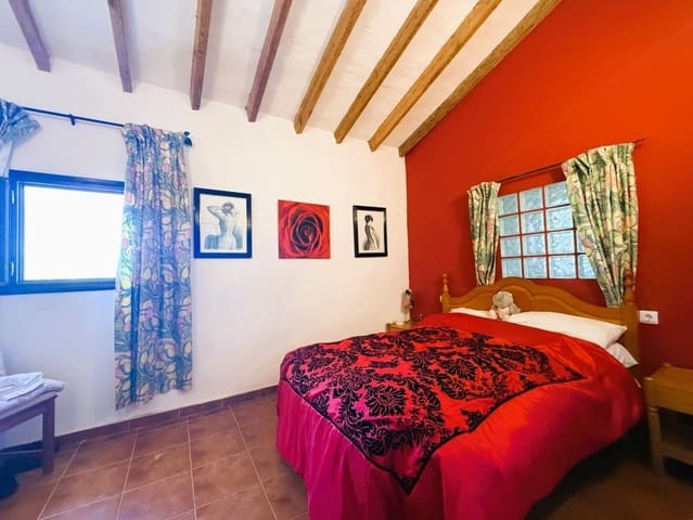 4 camera da letto Finca/Casa di Campagna in vendita in Pinoso con piscina - 199.000 € (Rif: 10060360)