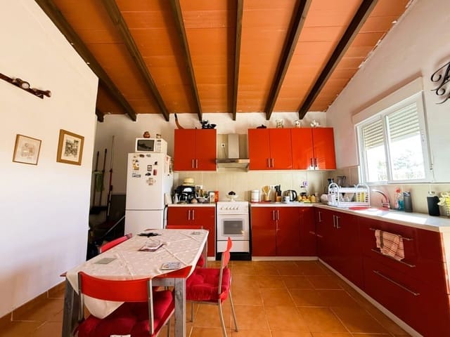 4 camera da letto Finca/Casa di Campagna in vendita in Pinoso con piscina - 199.000 € (Rif: 10060360)
