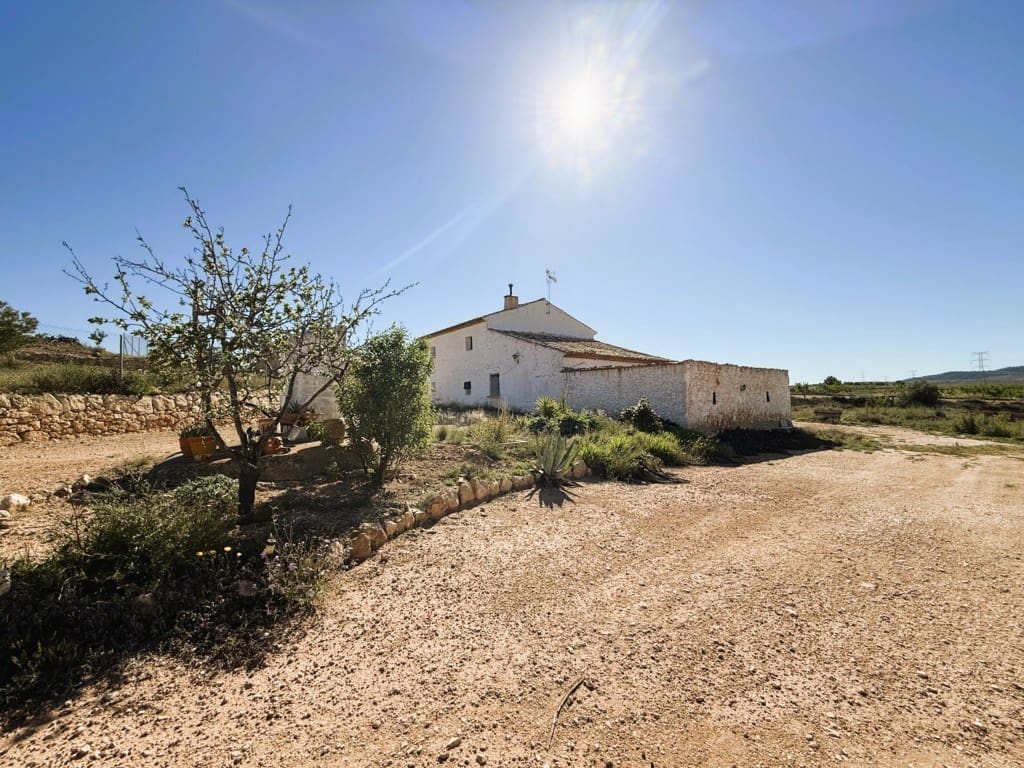4 camera da letto Finca/Casa di Campagna in vendita in Pinoso con piscina - 199.000 € (Rif: 10060360)