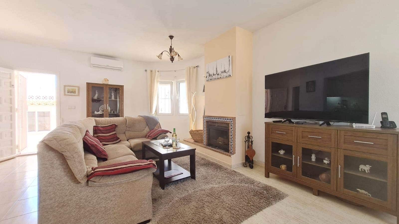 Chalet de 2 habitaciones en Orihuela Costa en venta con piscina garaje - 399.900 € (Ref: 10060365)