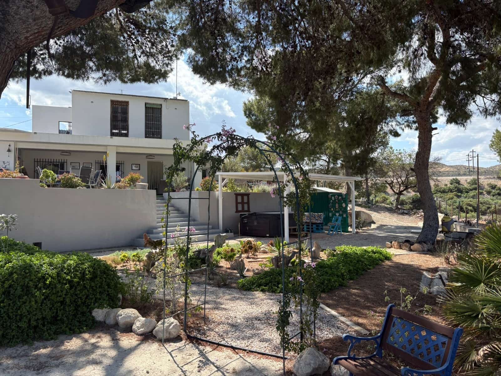 Finca/Casa Rural de 4 habitaciones en Elche / Elx en venta con piscina garaje - 339.950 € (Ref: 10060366)