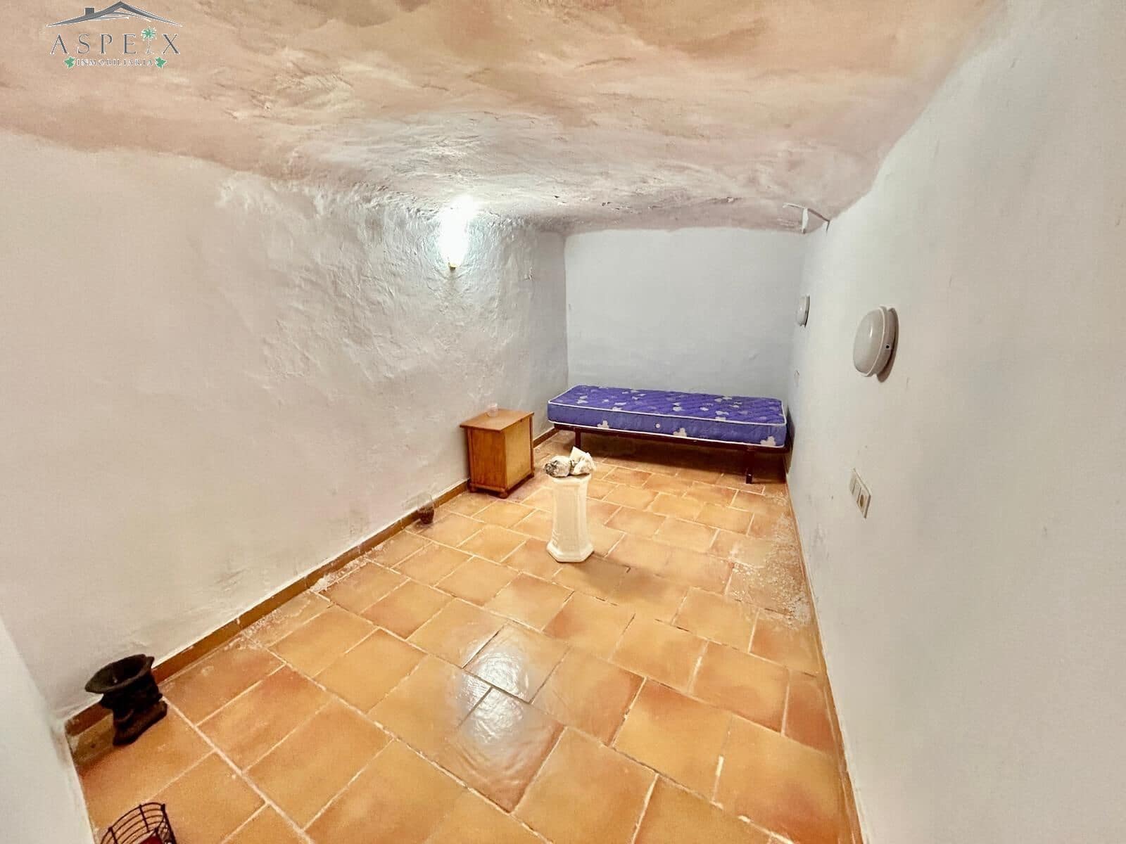 Casa Cueva de 5 habitaciones en Monóvar / Monóver en venta - 112.000 € (Ref: 10060375)